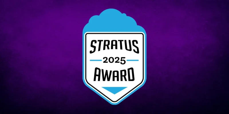 Stratus 2025 Award badge recognizing Effectual for cloud innovation